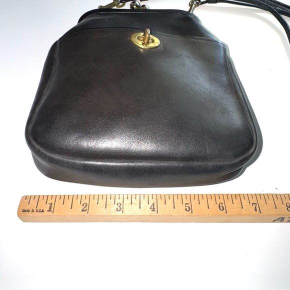 Coach Vintage Rare Bonnie Cashin Kisslock Black Leather Purse Bag Double Strap - Picture 12 of 14